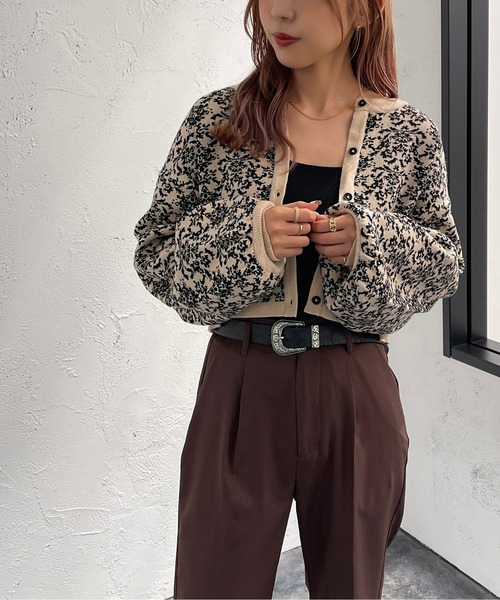 apres jour mignon(アプレジュールミニョン)の「ダマスク柄アンサンブル【ZOZOTOWN限定アイテム】(アンサンブル・レディース・ベージュ/ブラック系その他/グリーン系その他・X-LARGE/フリー)」の3枚目の写真