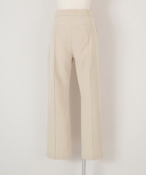 titivate（ティティベイト）の「裾ｽﾘｯﾄﾋﾟﾝﾀｯｸｾﾐﾌﾚｱﾊﾟﾝﾂ（その他パンツ・レディース・ネイビー/イエロー/ライトカーキ/ライトベージュ/ブラック/グレイッシュブルー・S/M/L）」の10枚目の写真