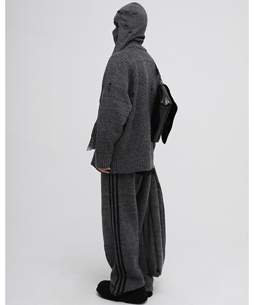 MASONPRINCE】Oversized front logo damage processing knit pullover