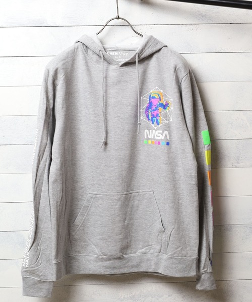 NASA(ナサ)の「【W】NASA SWEAT PULLPARKA(パーカー・レディース・ブラック/グレー・LARGE/X-LARGE/MEDIUM)」の1枚目の写真