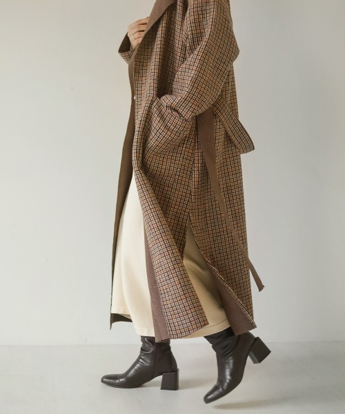 Bab（バブ）の「チェックロングチェスターコート（チェスターコート・レディース・チャコールグレー/ベージュ/ブラウン・M）」の14枚目の写真