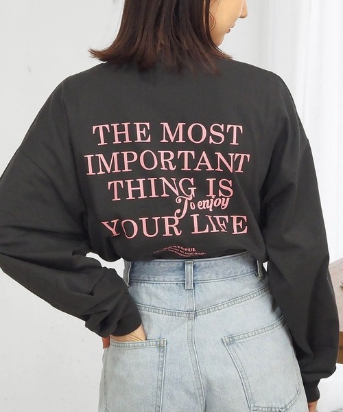 tiptop(ティップトップ)の「カラーロゴロンT(Tシャツ/カットソー・レディース・オフホワイト/ブルー/ラベンダー/ブラック系その他/ブルー系その他/ホワイト系その他・FREE)」の3枚目の写真