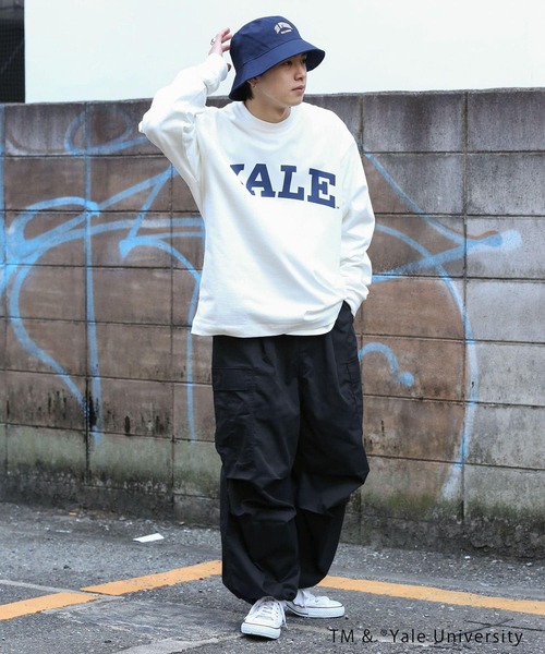 SENSE OF PLACE by URBAN RESEARCH(センスオブプレイスバイアーバンリサーチ)の「『ユニセックス』『別注』YALEカレッジロゴロングTシャツ A(Tシャツ/カットソー・メンズ・ライトブルー/ネイビー/ホワイト・MEDIUM/LARGE/X-LARGE)」の9枚目の写真