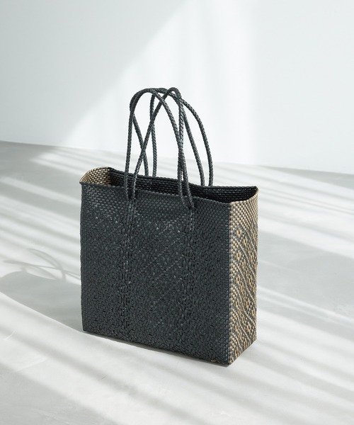 ROPE'(ロペ)の「メルカドトートA4バッグ(トートバッグ・レディース・ブラック/ホワイト・FREE)」の5枚目の写真