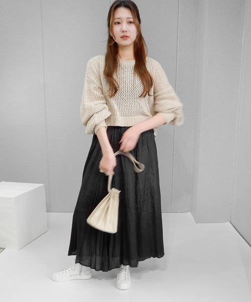 alala(アララ)の「キャンバスハイカットスニーカー ◇(スニーカー・レディース・アイボリー/ブラック・S/M/L/LL)」の6枚目の写真