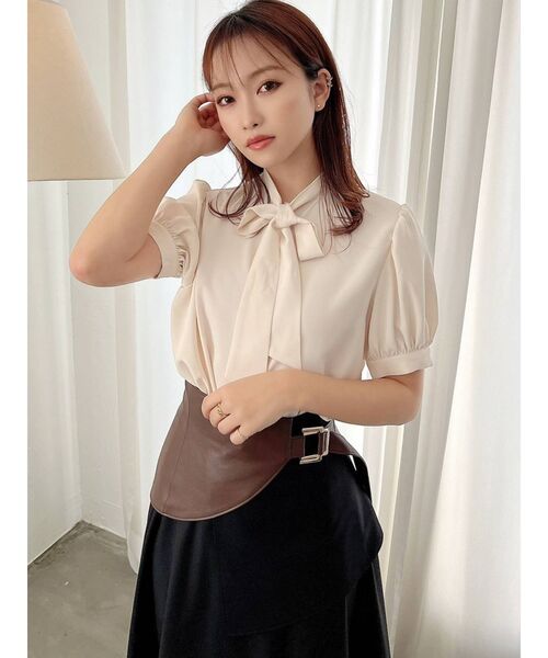 RESEXXY（リゼクシー）の「ボウタイパフブラウス（シャツ/ブラウス・レディース・アイボリー/ピンク/ブルー/その他1/ブラック・FREE）」の12枚目の写真