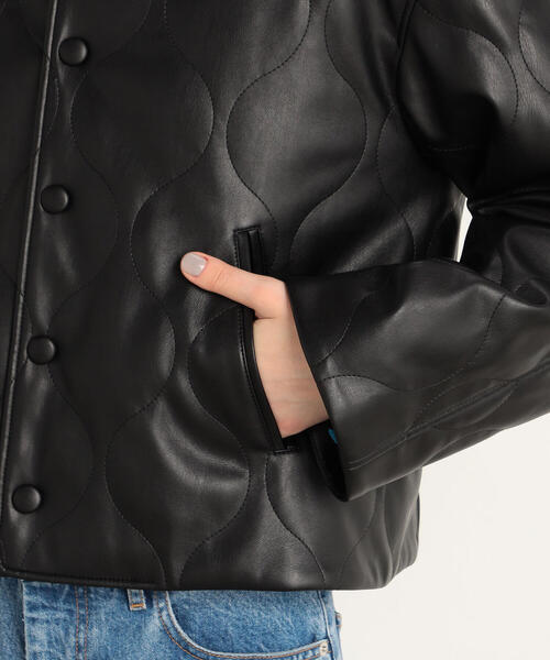 TOMORROWLAND （トゥモローランド）の「フェイクレザー キルティングジャケット（ノーカラージャケット・レディース・ブラック・36）」の11枚目の写真