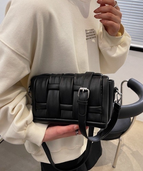 deux amour（ドゥーザムール）の「編み込みショルダーバッグ（ハンドバッグ・レディース・ホワイト/レモンイエロー/ブラック・FREE）」の7枚目の写真