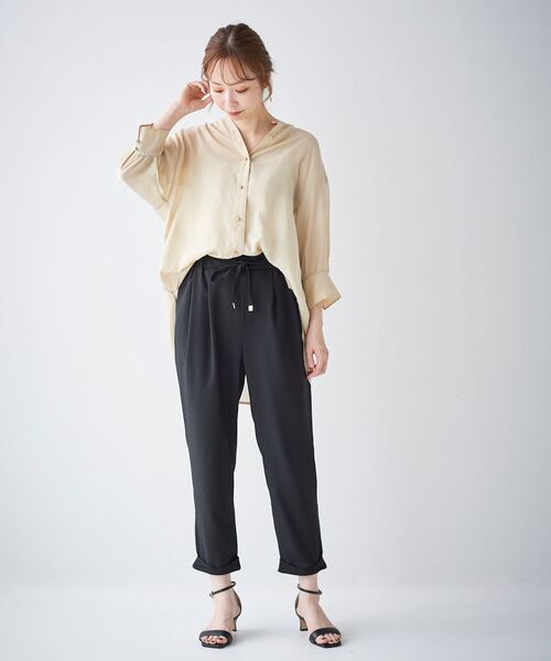 le.coeur blanc（ルクールブラン）の「シアーギャザースリーブシャツ（シャツ/ブラウス・レディース・ピンク/ベージュ/カーキオリーブ・38）」の4枚目の写真