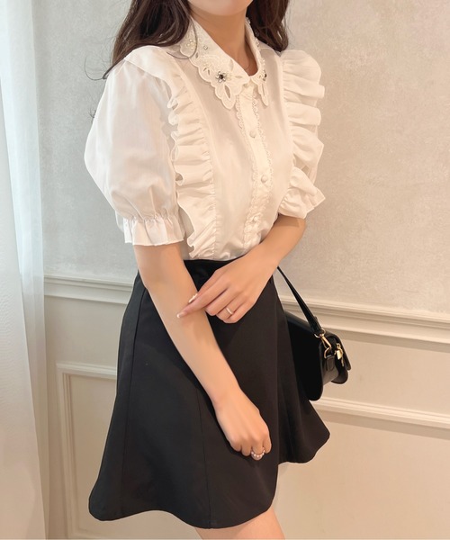 apres jour(アプレジュール)の「刺繍襟ブラウス【ZOZOTOWN限定アイテム】(シャツ/ブラウス・レディース・ブラック/オフホワイト/ラベンダー/ライトピンク・X-LARGE/フリー)」の7枚目の写真