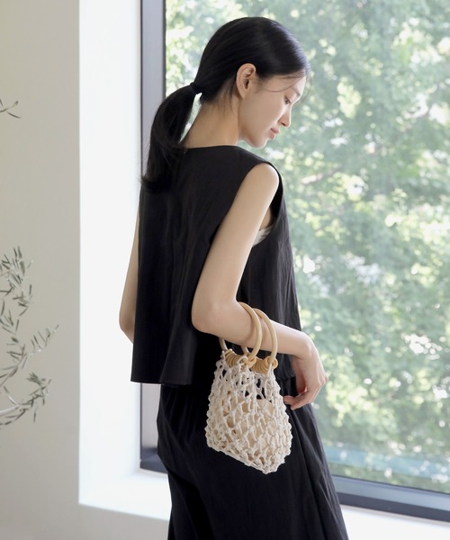 UNE MANSION（ユヌマンション）の「マクラメミニバッグ（ハンドバッグ・レディース・ブラウン/アイボリー・ONE SIZE）」の17枚目の写真