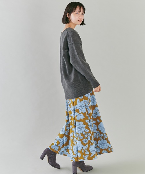 LAVEANGE（ラビアンジェ）の「花柄フレアスカート（スカート）」 - WEAR