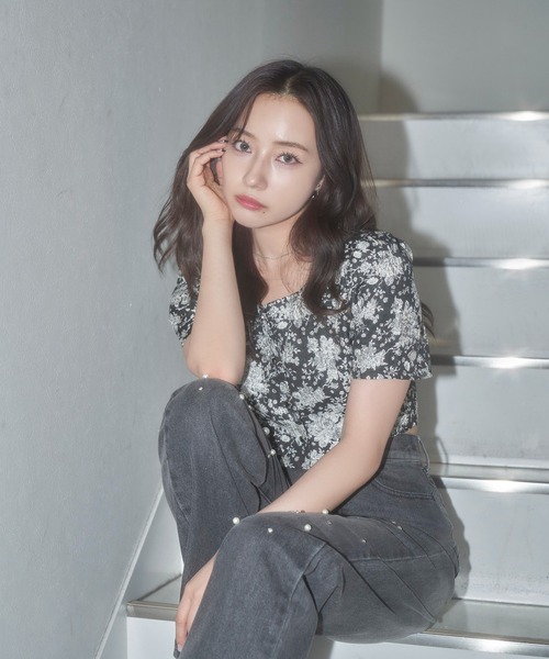 ANDGEEBEE（アンジービー）の「ゴブランパフスリーブトップス（その他トップス・レディース・ブラック・MEDIUM）」の15枚目の写真