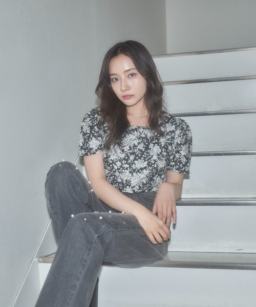 ANDGEEBEE（アンジービー）の「ゴブランパフスリーブトップス（その他トップス・レディース・ブラック・MEDIUM）」の14枚目の写真