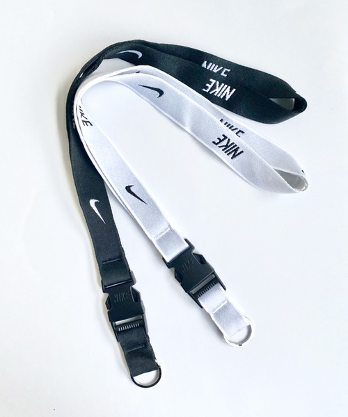 NIKE(ナイキ)の「【NIKE】ナイキ / LANYARD ランヤード ネックストラップ(スポーツグッズ・レディース・ホワイト/ブラック・FREE)」の3枚目の写真