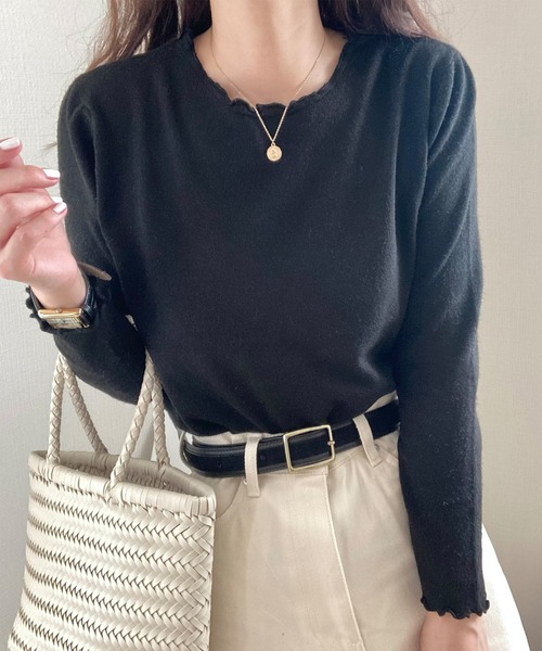 LAUIR(ラウアー)の「メローデザインニットトップス(ニット/セーター・レディース・ブラック/ホワイト/クリーム/グレイッシュベージュ/レッド/ブルー/グリーン系その他/モカ・FREE)」の3枚目の写真