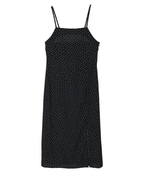 earth music&ecology（アースミュージックアンドエコロジー）の「スリットドットキャミワンピース（ワンピース・レディース・ドット/ブラック系その他5・FREE）」の3枚目の写真