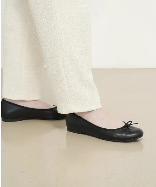 Launa lea ballet(ラウナレア バレエ)の「【レイン対応】 ラウンドトゥバレエシューズ(RB1001A)(バレエシューズ・レディース・ブラック/ネイビー/シルバー/ホワイト/レッド/ライトブルー/ベージュ/イエロー・22.5cm/23.5cm/24.5cm/25.5cm/23.0cm/24.0cm/25.0cm/26.0cm/21.5cm/22.0cm)」の19枚目の写真
