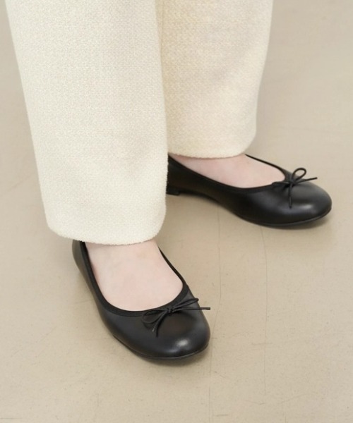 Launa lea ballet(ラウナレア バレエ)の「【レイン対応】 ラウンドトゥバレエシューズ(RB1001A)(バレエシューズ・レディース・ブラック/ネイビー/シルバー/ホワイト/レッド/ライトブルー/ベージュ/イエロー・22.5cm/23.5cm/24.5cm/25.5cm/23.0cm/24.0cm/25.0cm/26.0cm/21.5cm/22.0cm)」の21枚目の写真