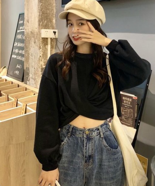 meJane(ミージェーン)の「クロップド丈ボリュームスリーブプルオーバー(Tシャツ/カットソー・レディース・ブラック/グレー/オフホワイト・FREE)」の5枚目の写真