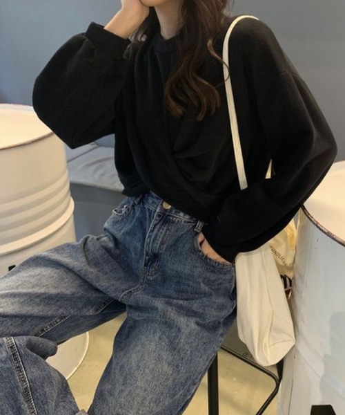 meJane(ミージェーン)の「クロップド丈ボリュームスリーブプルオーバー(Tシャツ/カットソー・レディース・ブラック/グレー/オフホワイト・FREE)」の7枚目の写真
