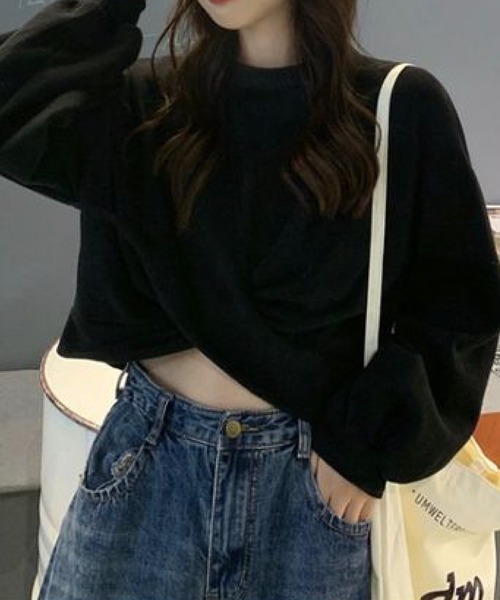 meJane(ミージェーン)の「クロップド丈ボリュームスリーブプルオーバー(Tシャツ/カットソー・レディース・ブラック/グレー/オフホワイト・FREE)」の11枚目の写真