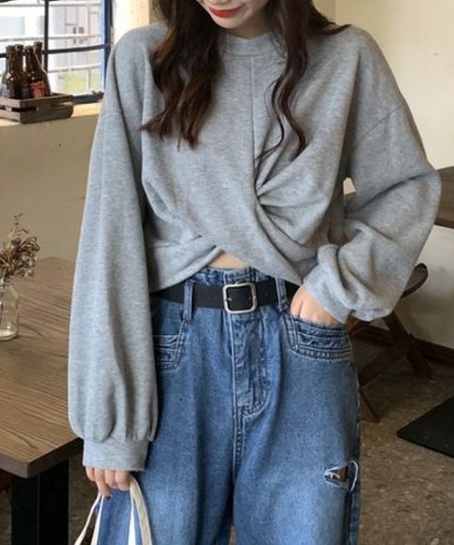 meJane(ミージェーン)の「クロップド丈ボリュームスリーブプルオーバー(Tシャツ/カットソー・レディース・ブラック/グレー/オフホワイト・FREE)」の14枚目の写真