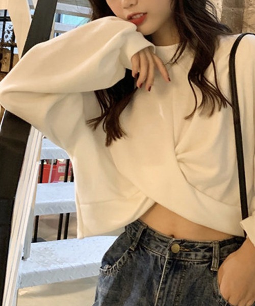 meJane(ミージェーン)の「クロップド丈ボリュームスリーブプルオーバー(Tシャツ/カットソー・レディース・ブラック/グレー/オフホワイト・FREE)」の10枚目の写真