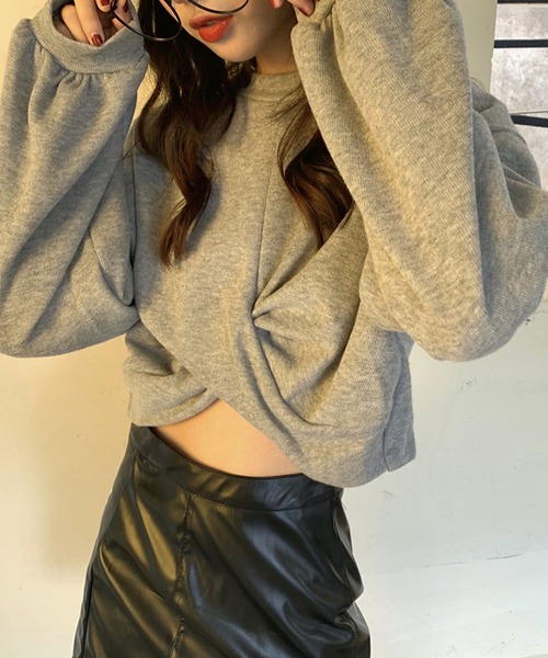 meJane(ミージェーン)の「クロップド丈ボリュームスリーブプルオーバー(Tシャツ/カットソー・レディース・ブラック/グレー/オフホワイト・FREE)」の21枚目の写真