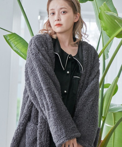 Dita（ディータ）の「ゆるてろパールシャギー襟付き ルームウェア（ルームウェア/パジャマ・レディース・シャンパン/ブラック/スモークピンク/オリーブ・FREE）」の8枚目の写真