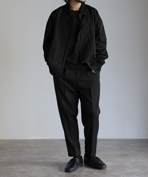CREARE -LINO-（クレアーレリノ）の「オーバーサイズ ルーズ MA-1ブルゾン<ユニセックス>（MA-1・メンズ・ブラック/シルバーグレー・M/L）」の9枚目の写真