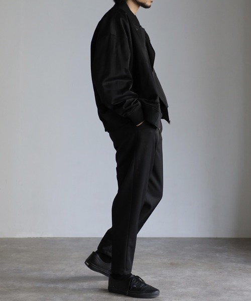 CREARE -LINO-（クレアーレリノ）の「オーバーサイズ ルーズ MA-1ブルゾン<ユニセックス>（MA-1・メンズ・ブラック/シルバーグレー・M/L）」の7枚目の写真
