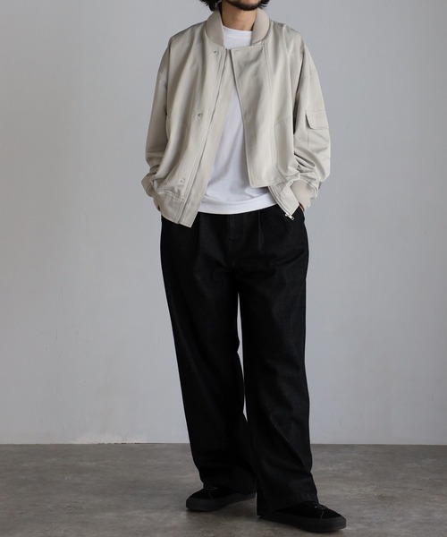 CREARE -LINO-（クレアーレリノ）の「オーバーサイズ ルーズ MA-1ブルゾン<ユニセックス>（MA-1・メンズ・ブラック/シルバーグレー・M/L）」の21枚目の写真