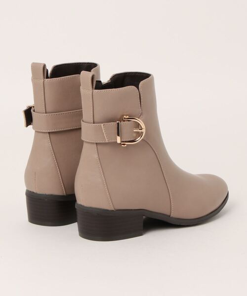 JELLY BEANS（ジェリービーンズ）の「サイドベルトショートブーツ<ふわさら>(204-62847)JELLY BEANS(ジェリービーンズ)（ブーツ・レディース・グレイッシュベージュ/ブラウン/ブラック・S/M/L/LL/SS）」の9枚目の写真