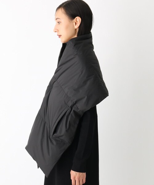 OPAQUE.CLIP(オペークドットクリップ)の「◆【ミュラーダウン】ダウンマフラー(ストール/ショール・レディース・オフホワイト/ブラック/ベージュ・00)」の6枚目の写真