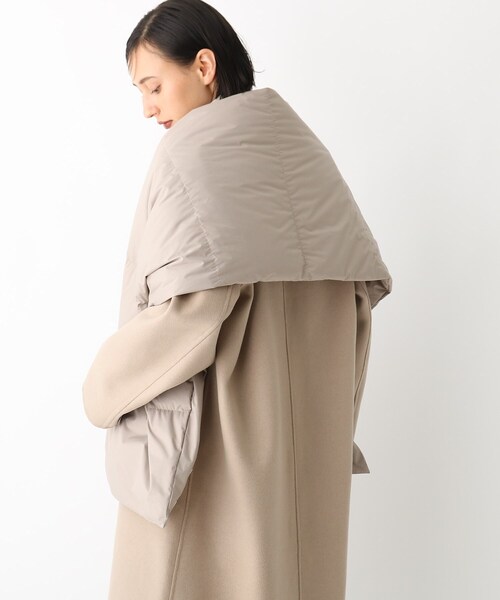 OPAQUE.CLIP(オペークドットクリップ)の「◆【ミュラーダウン】ダウンマフラー(ストール/ショール・レディース・オフホワイト/ブラック/ベージュ・00)」の8枚目の写真