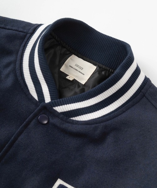 make a ray!(メイク ア レイ!)の「ワンポイント カレッジサガラ刺繍 メルトンスタジャン/ ビッグシルエット(スタジャン・メンズ・ブラック/ネイビー/グリーン/ブラック系その他・M/L/XL)」の6枚目の写真