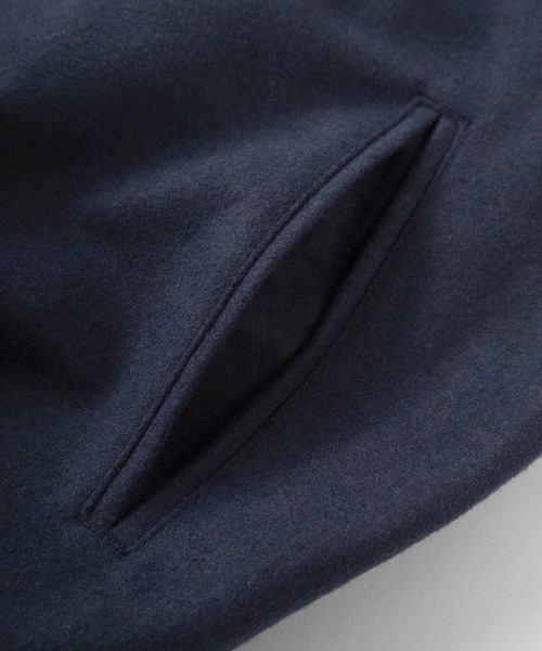 make a ray!(メイク ア レイ!)の「ワンポイント カレッジサガラ刺繍 メルトンスタジャン/ ビッグシルエット(スタジャン・メンズ・ブラック/ネイビー/グリーン/ブラック系その他・M/L/XL)」の9枚目の写真