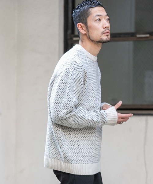 URBAN RESEARCH ROSSO MEN(アーバンリサーチロッソメン)の「『XLサイズあり』バーズアイ柄ニット(ニット/セーター・メンズ・グレー/アイボリー/ネイビー/ブラック・SMALL/MEDIUM/LARGE/X-LARGE)」の7枚目の写真