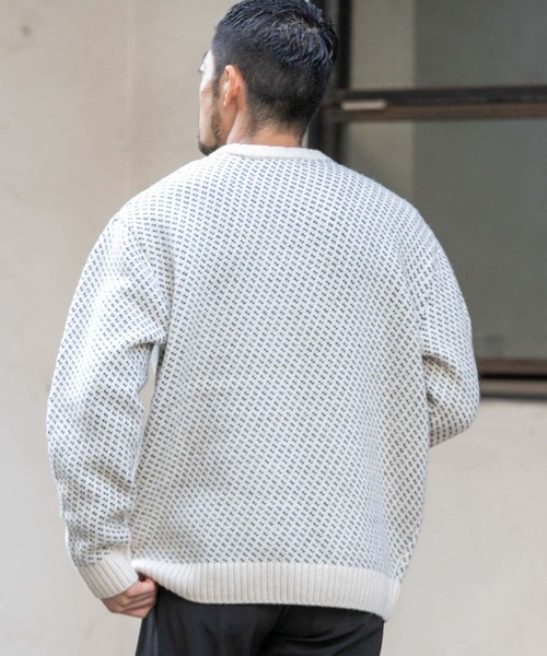 URBAN RESEARCH ROSSO MEN(アーバンリサーチロッソメン)の「『XLサイズあり』バーズアイ柄ニット(ニット/セーター・メンズ・グレー/アイボリー/ネイビー/ブラック・SMALL/MEDIUM/LARGE/X-LARGE)」の9枚目の写真