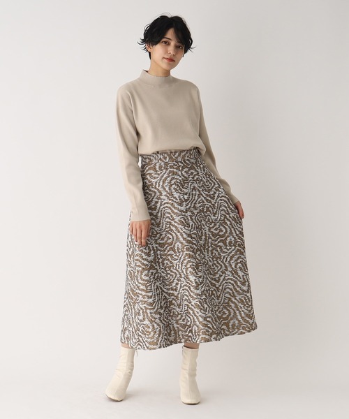 OPAQUE.CLIP（オペークドットクリップ）の「◆【ネオサーモ】リラクシーハイネックニット【抗ピリング】（ニット/セーター・レディース・ブラック/オフホワイト/ナチュラル/ブルー/ホワイト系5/レッド系9/レッド系4/ピンク系9・36/38/40/42）」の15枚目の写真