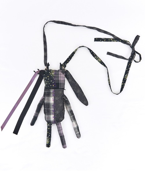 rurumuルルムウ chimera rabbit pochette black