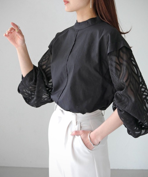 cheriella（シェリエラ）の「【cheriella】WEB限定袖ボリュームレースブラウス（シャツ/ブラウス・レディース・ホワイト/ブラック/ホワイト系その他/ブラック系その他・M）」の13枚目の写真