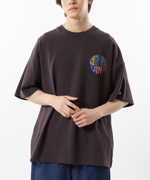 Champion(チャンピオン)の「CHAMPION/チャンピオン ヘビーウェイト/ルーズフィット ワンポイントロゴデザイン ショートスリーブTシャツ/半袖Tシャツ C3-X307(Tシャツ/カットソー・メンズ・グレー/ホワイト/ブラック・XL/L/M)」の8枚目の写真