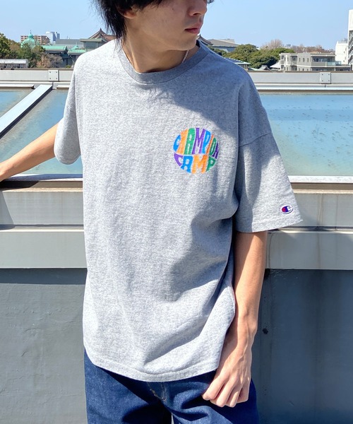 Champion(チャンピオン)の「CHAMPION/チャンピオン ヘビーウェイト/ルーズフィット ワンポイントロゴデザイン ショートスリーブTシャツ/半袖Tシャツ C3-X307(Tシャツ/カットソー・メンズ・グレー/ホワイト/ブラック・XL/L/M)」の18枚目の写真