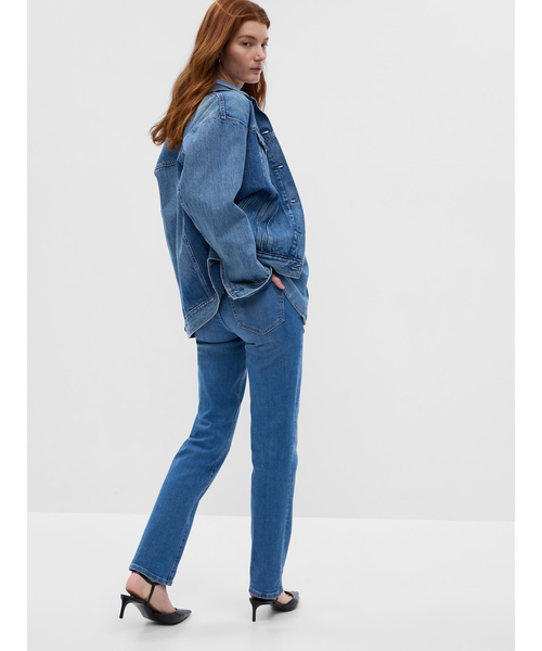 GAP（ギャップ）の「ウォッシュウェル ミッドライズ クラシック ストレートデニム（デニムパンツ・レディース・ブルー・23/27/24/29/26/30/25/28）」の3枚目の写真