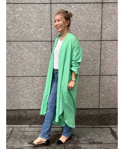 GAP（ギャップ）の「ウォッシュウェル ミッドライズ クラシック ストレートデニム（デニムパンツ・レディース・ブルー・23/27/24/29/26/30/25/28）」の9枚目の写真