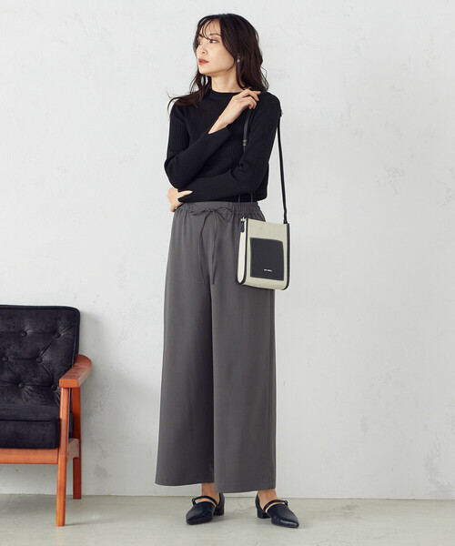 COMME CA ISM（コムサイズム）の「イージー ワイドパンツ（その他パンツ・レディース・ブルー/マスタード/チャコール・MEDIUM/LARGE）」の4枚目の写真