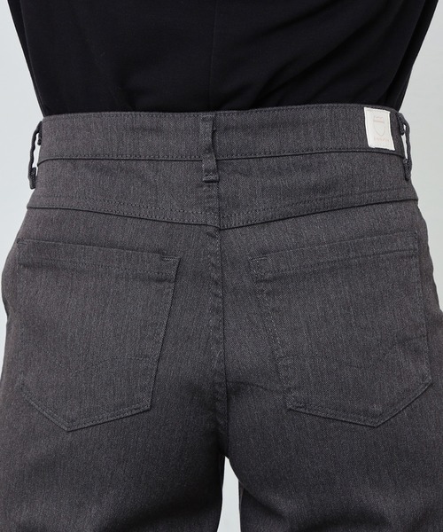 C17 LACHIC センタープレスワイドパンツ（スラックス）｜C17（シーセブンティーン）