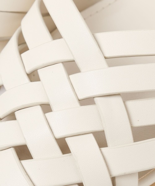 Mazell（マゼル）の「Mazell / 編み込みストラップパンプス（パンプス・レディース・オフホワイト/ブラック/ライトグリーン・35/36/37/38/39）」の17枚目の写真